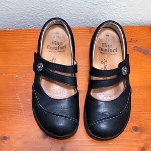 FINN COMFORT BY BIRKENSTOCK WOMEN'S SACRAMENTO BLACK LEATHER NAPPA MARY JANE 4.5